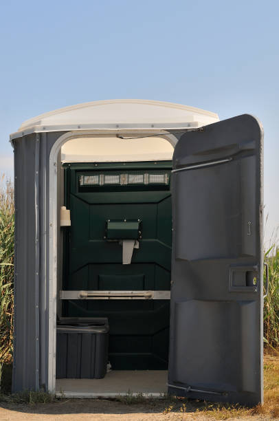 Portable Toilet Options We Offer in Parkland, FL